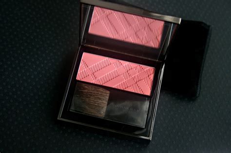 burberry light glow natural blush no.09|Buy Burberry Beauty Light Glow Natural Blush .